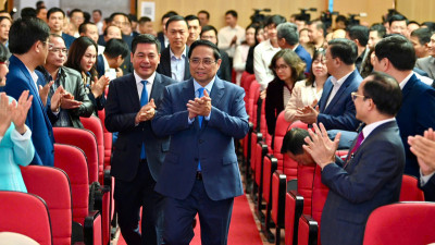 Vững vàng bước vào kỷ nguyên mới: Dấu ấn 'ba trụ cột' ngành Công Thương