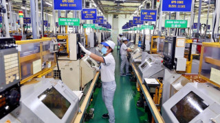 Việt Nam trở thành 'ngôi sao đang lên' về thu hút FDI