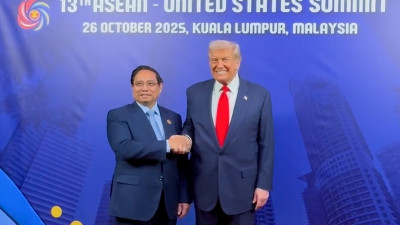 Thủ tướng Phạm Minh Chính gặp Tổng thống Hoa Kỳ Donald Trump