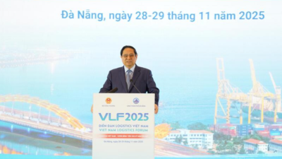 Lowering logistics costs, strengthening Vietnam's global connectivity