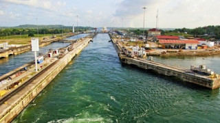 Panama tiếp quản các cảng kênh đào từ CK Hutchison, chuyển giao tạm thời cho Maersk và MSC