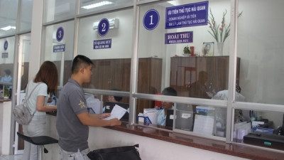 8 new Customs Brokers are licensed by the GDVC