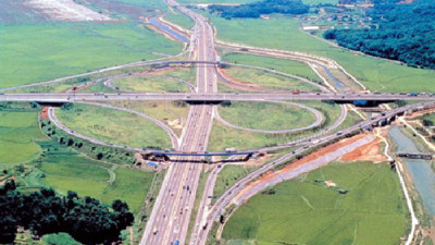 Hoàn thành tuyến đường nối cao tốc Hà Nội-Hải Phòng và cao tốc Cầu Giẽ-Ninh Bình trong tháng 4/2023
