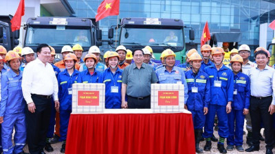 Noi Bai Airport's international terminal expanded